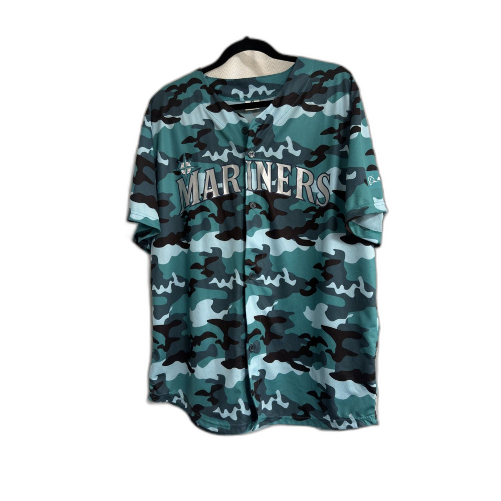 2025 Camo Jersey Seattle Mariners Salute To Armed Services SGA Unisex XL
